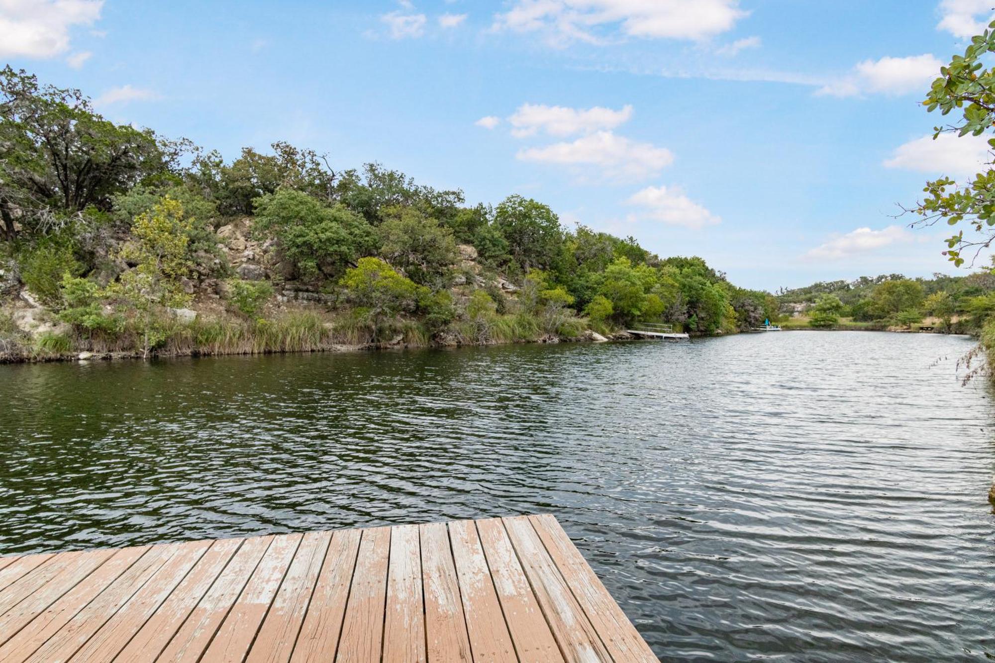 Hondo Creek Hideaway Hotel Tarpley Bagian luar foto